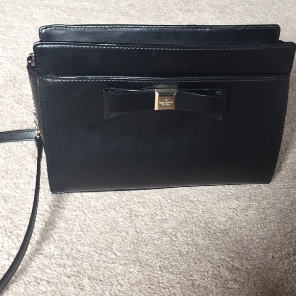 kate spade Handbags - Kate Spade Purse